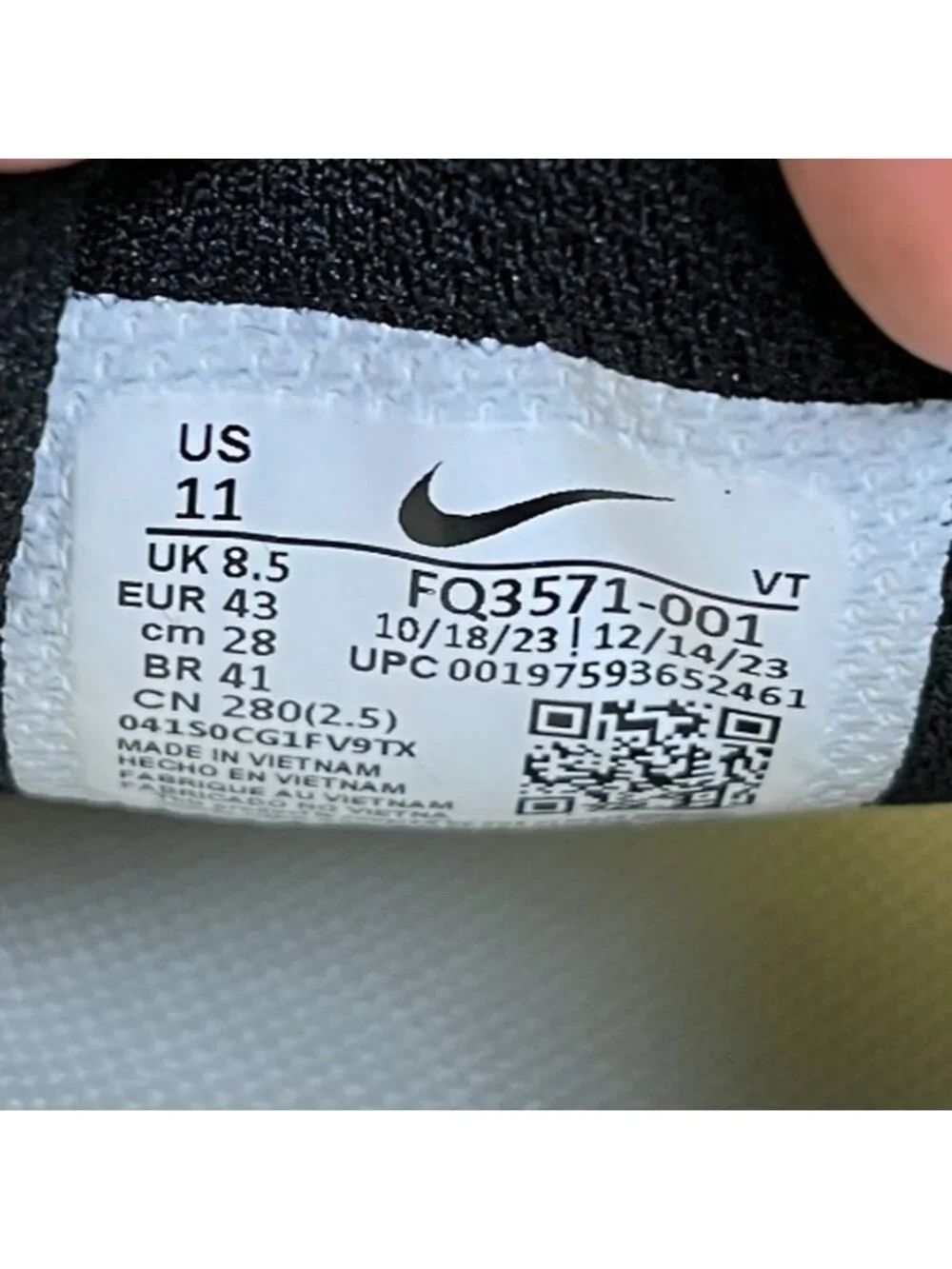 Nike Air Pegasus 2K5 Womens Size 11 Ivory Black Athletic Running Shoes Sneakers